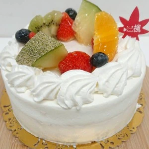 生クリームフルーツデコレーション