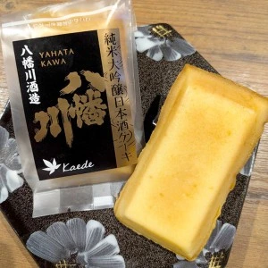 八幡川日本酒ケーキ